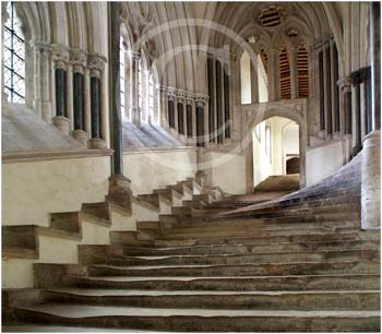CHANCEL STEPS - WELLS CATHEDRAL by Ampthill & District CC